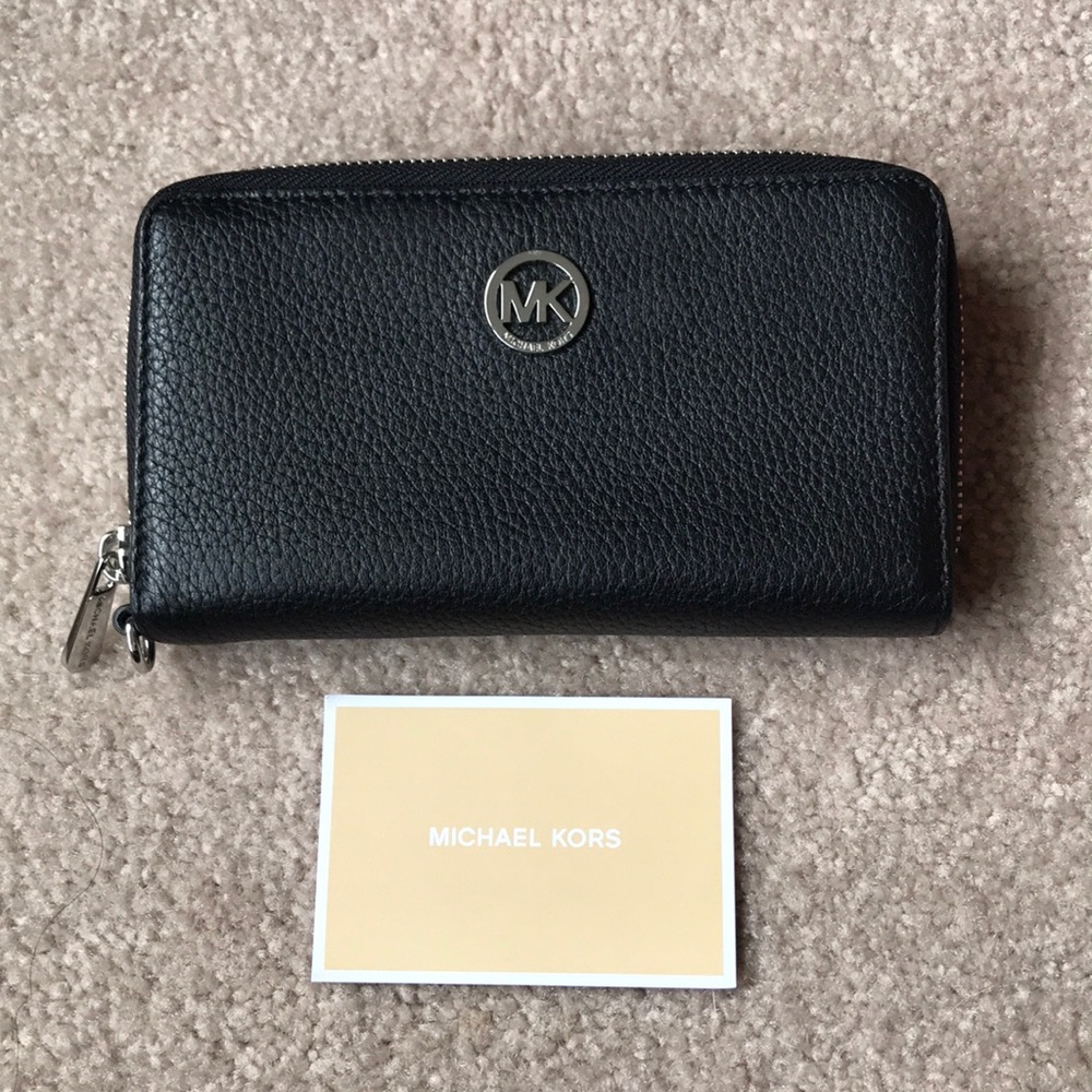 Michael Kors wallet